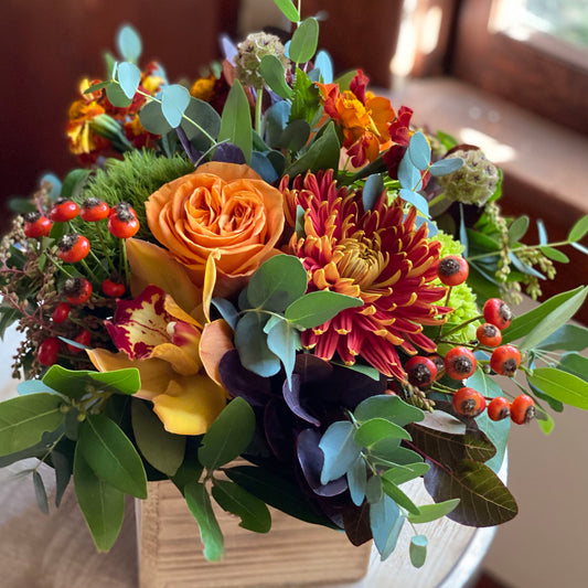 Fresh Floral Thanksgiving Centerpiece Workshop - 11/24 @ 10AM