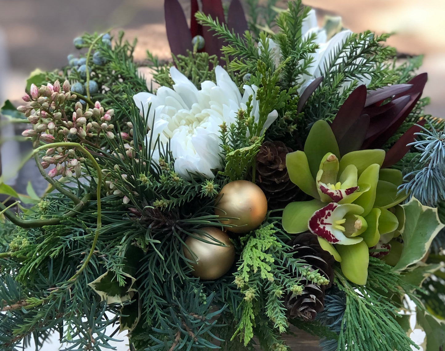 Fresh Floral Holiday Centerpiece Workshop - 12/21 @ 10AM